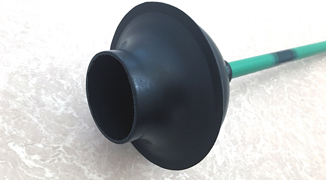 トイレにラバーカップを使う 