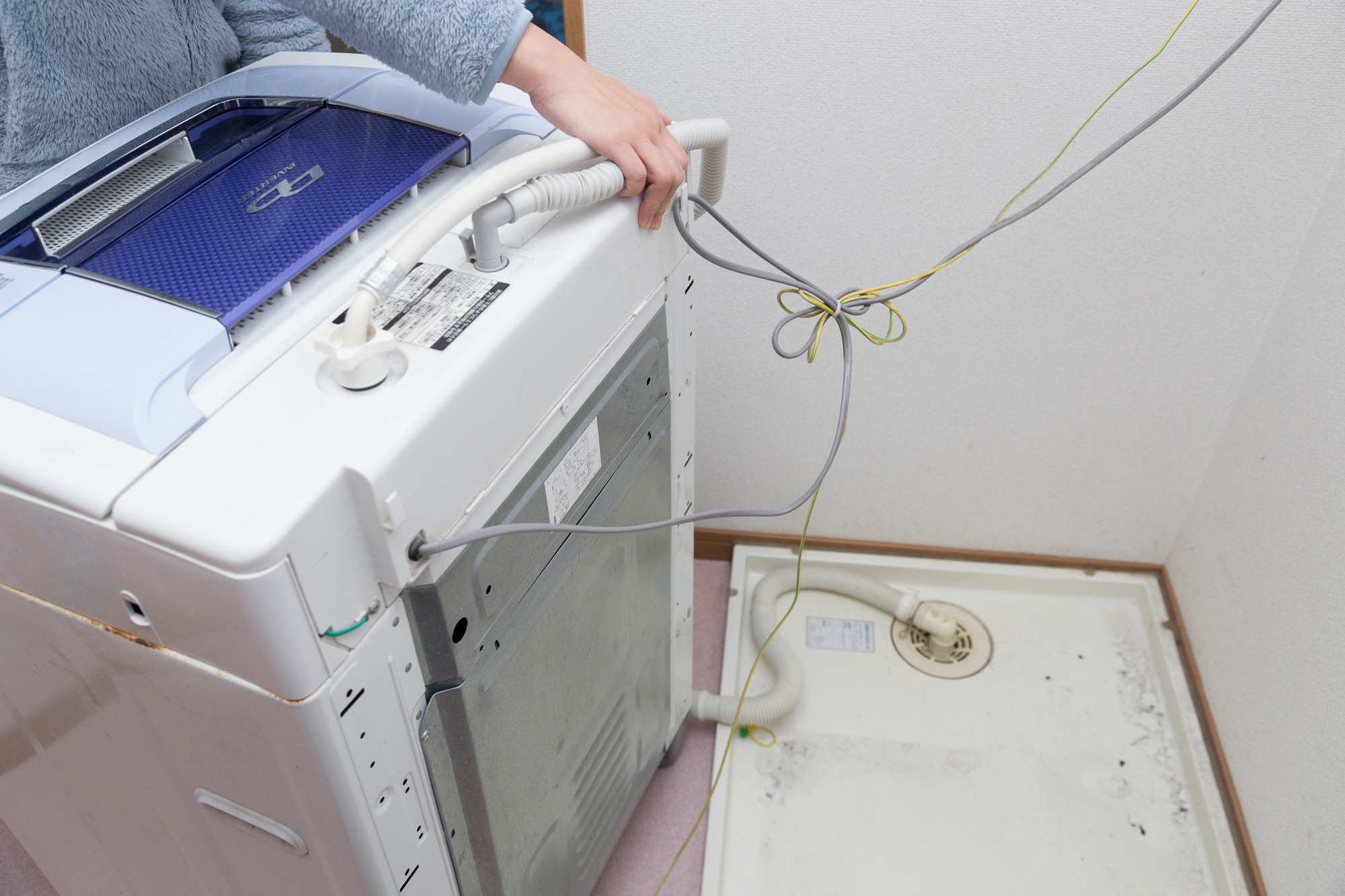 洗濯機の排水口が臭いときの対処法
